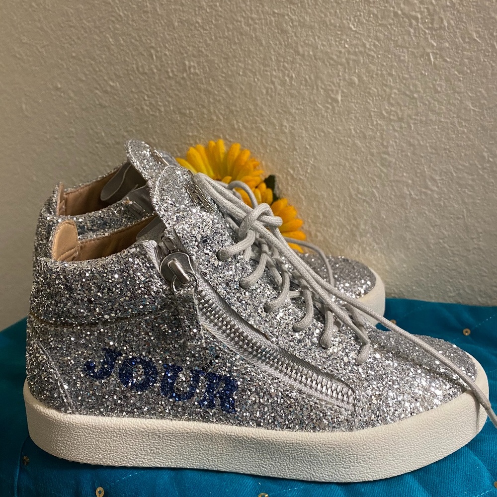 Authentic Giuseppe Zanotti - image 1